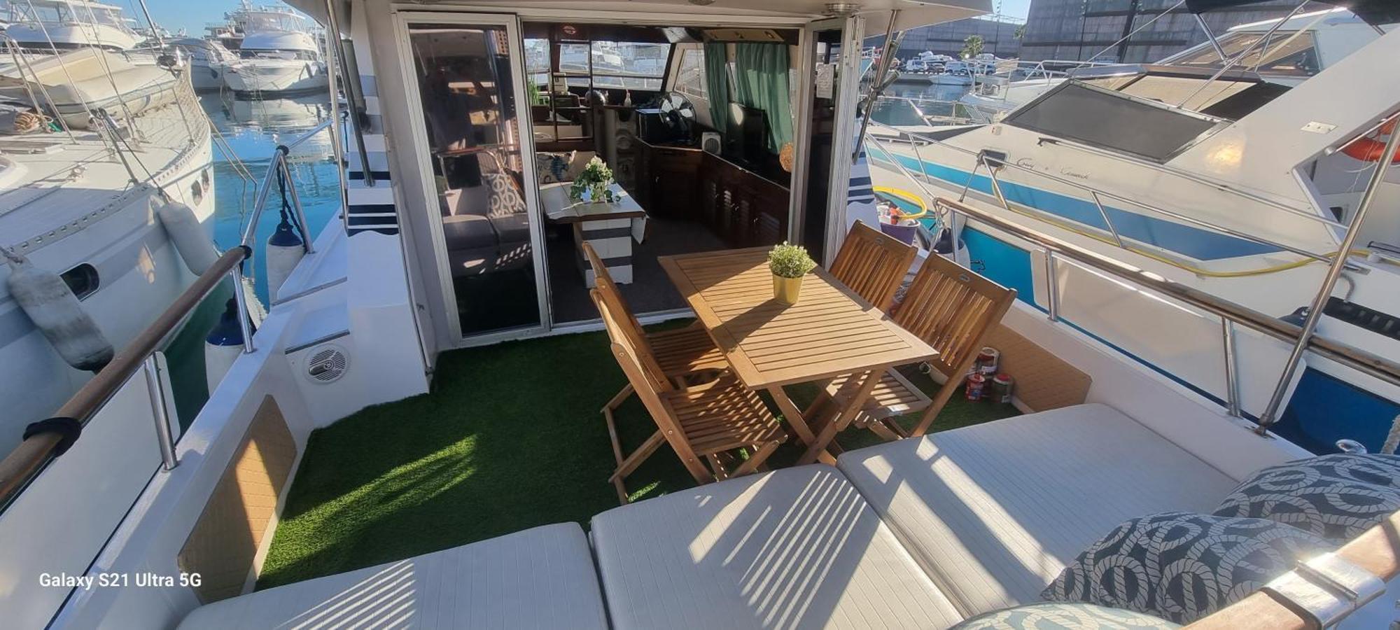 Hotel Beautiful And Comfy Boat In Barcelona With Boat Tour Option Esterno foto