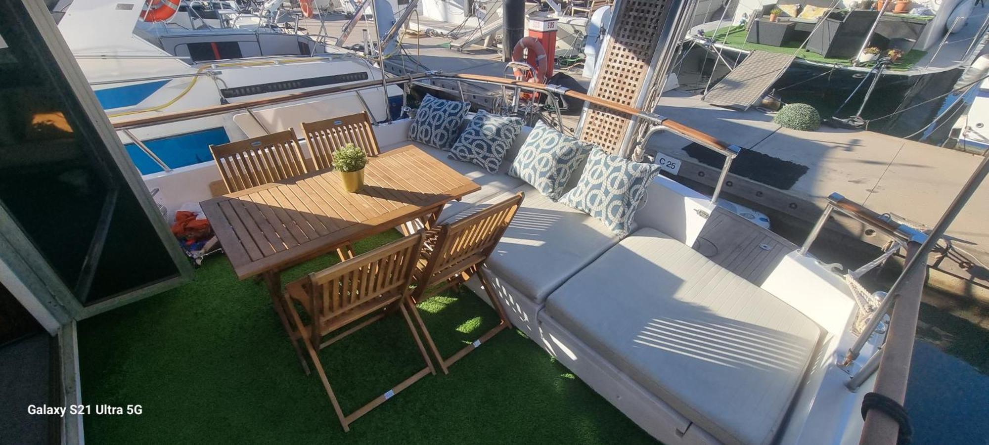 Hotel Beautiful And Comfy Boat In Barcelona With Boat Tour Option Esterno foto