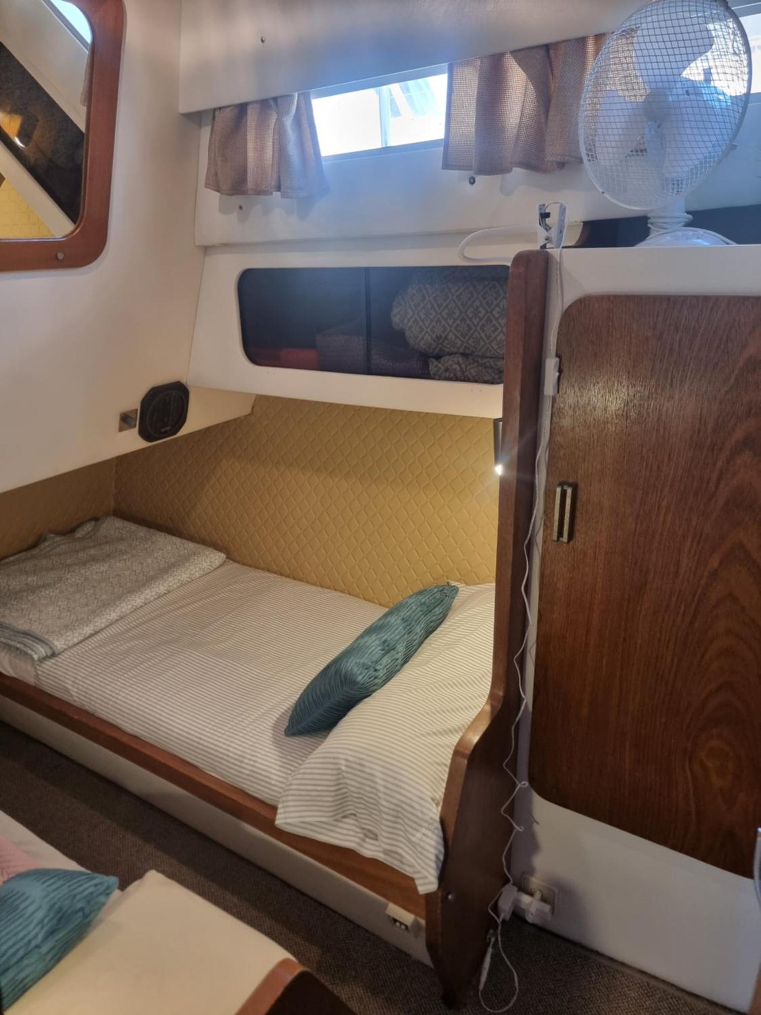 Hotel Beautiful And Comfy Boat In Barcelona With Boat Tour Option Esterno foto