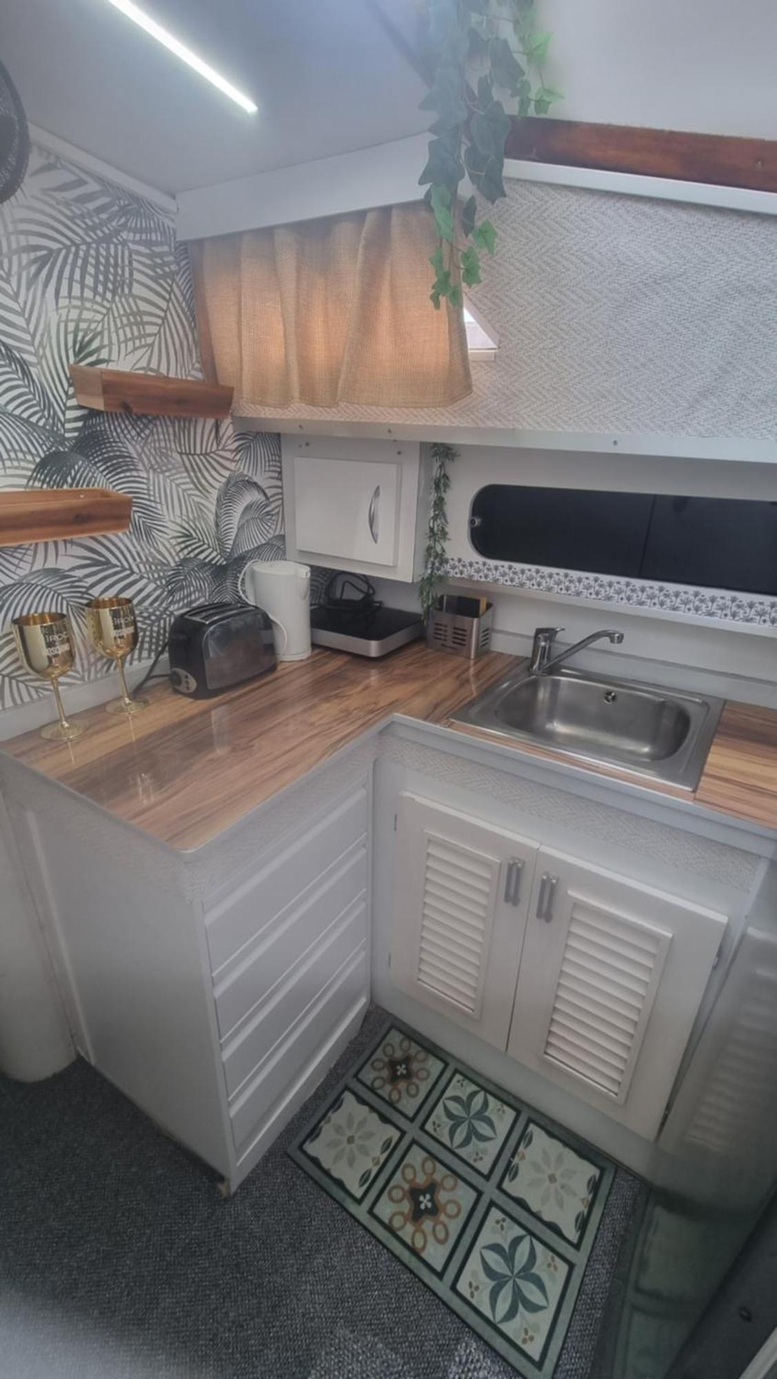 Hotel Beautiful And Comfy Boat In Barcelona With Boat Tour Option Esterno foto